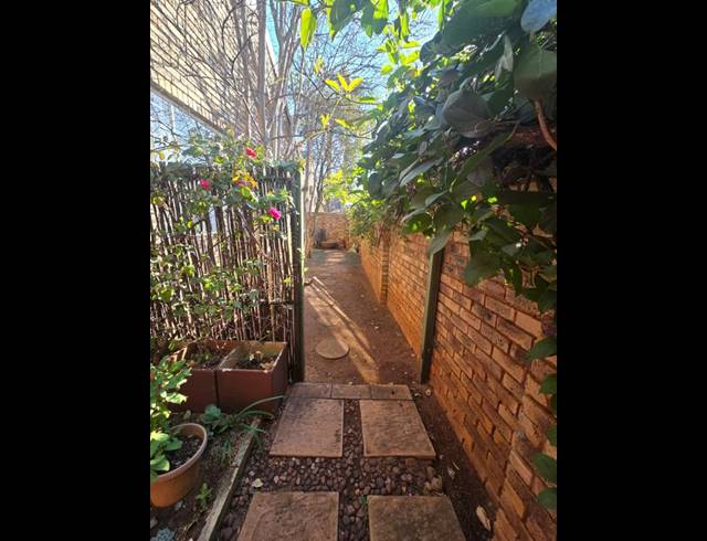 3 BEDROOM HOUSE FOR SALE IN MAGALIESKRUIN